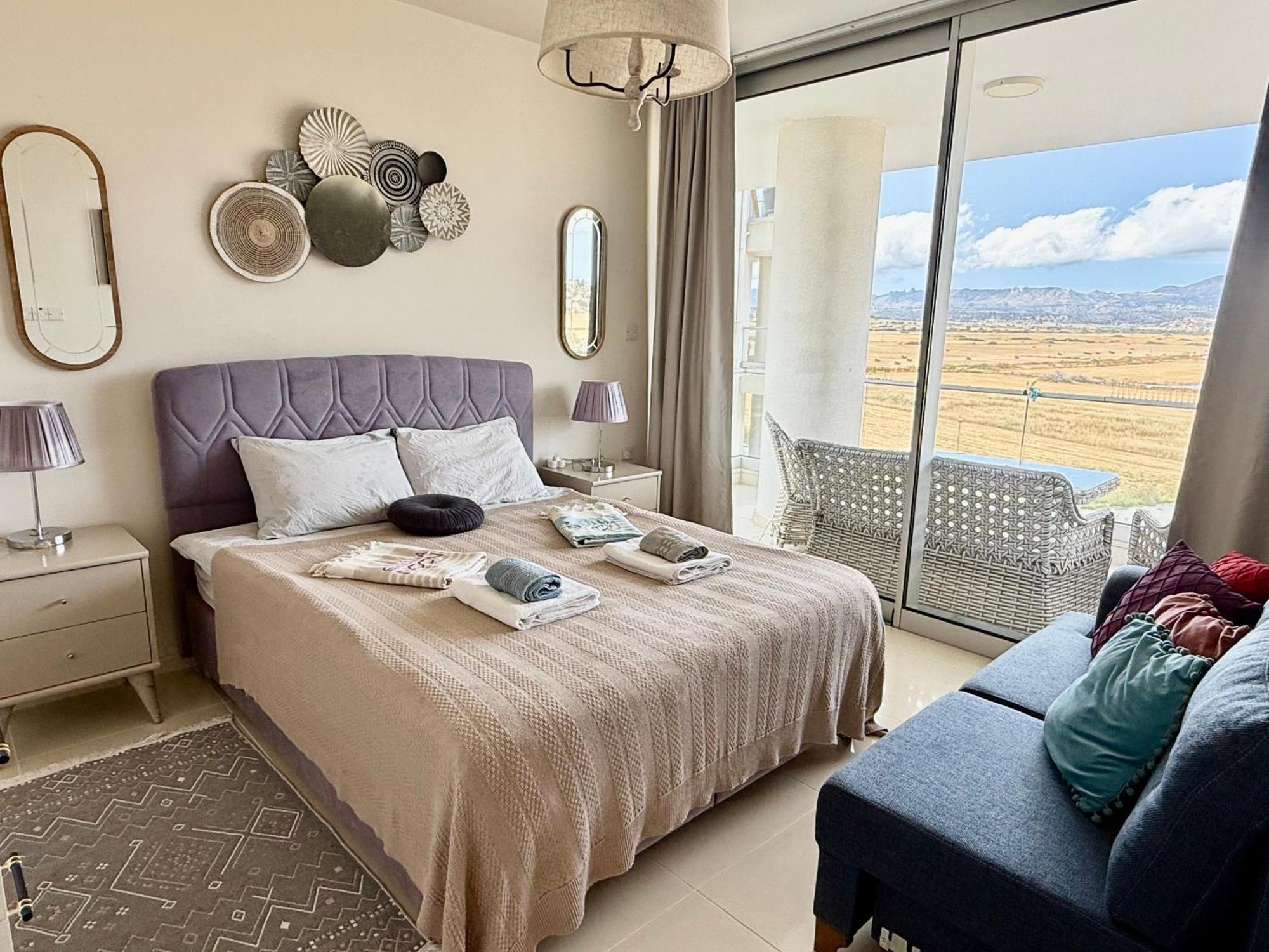 Sea View Suites By The Coast Фамагуста Номер фото